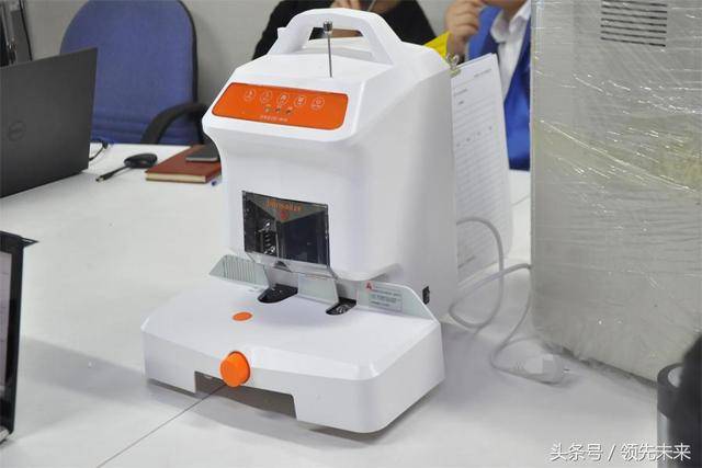 盆景辦公設(shè)備廠家攜手領(lǐng)先未來，共筑產(chǎn)品與技術(shù)培訓(xùn)新篇章